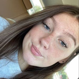 Meet your Posher, Bianca